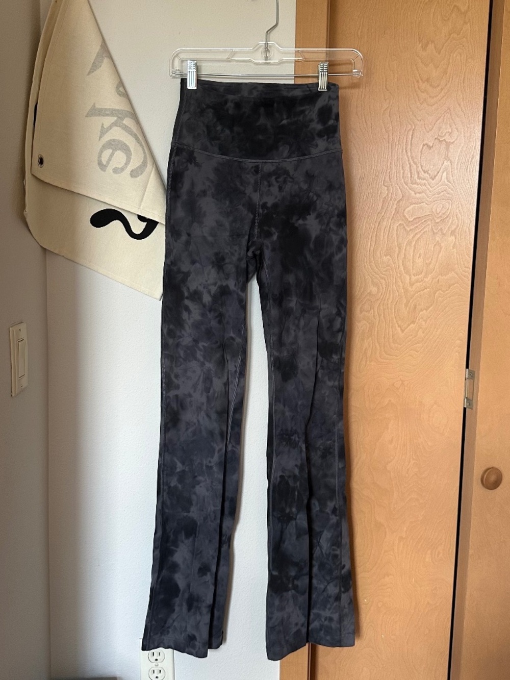 Lululemon Flare Diamond Dye Leggings